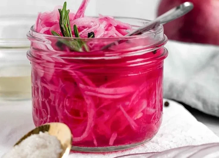 Easy Pickled Red Onions Recipe